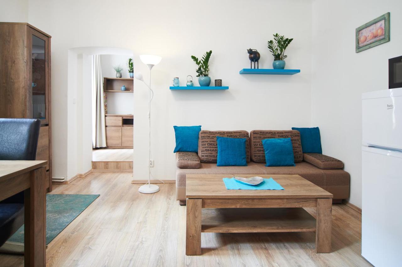 Nice Home To Stay At Prague Close To Castle With Terrace And Garden Ngoại thất bức ảnh